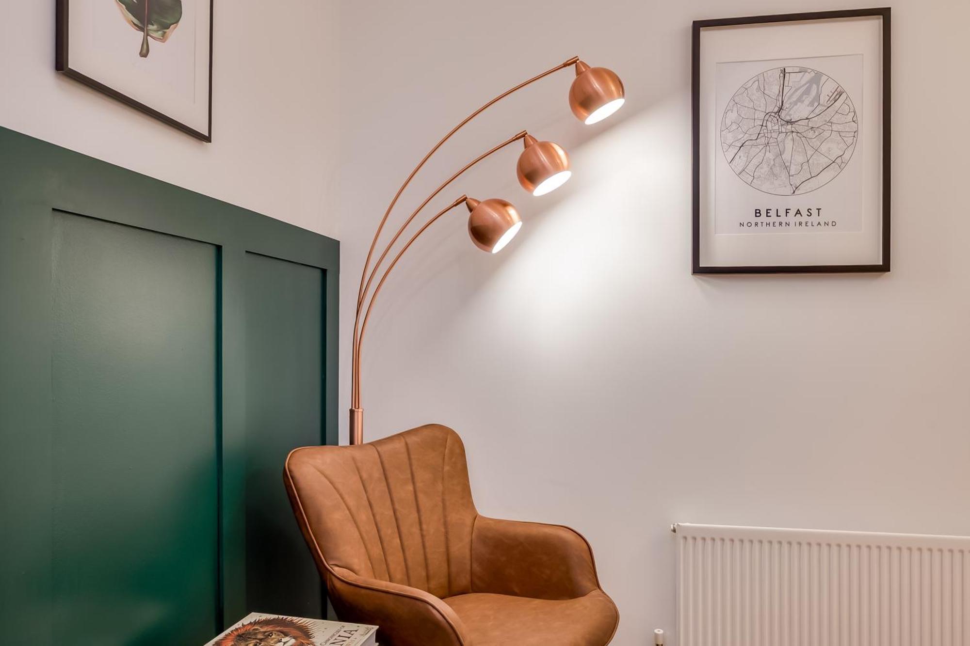 Stylish 2 Bedroom In Apartment