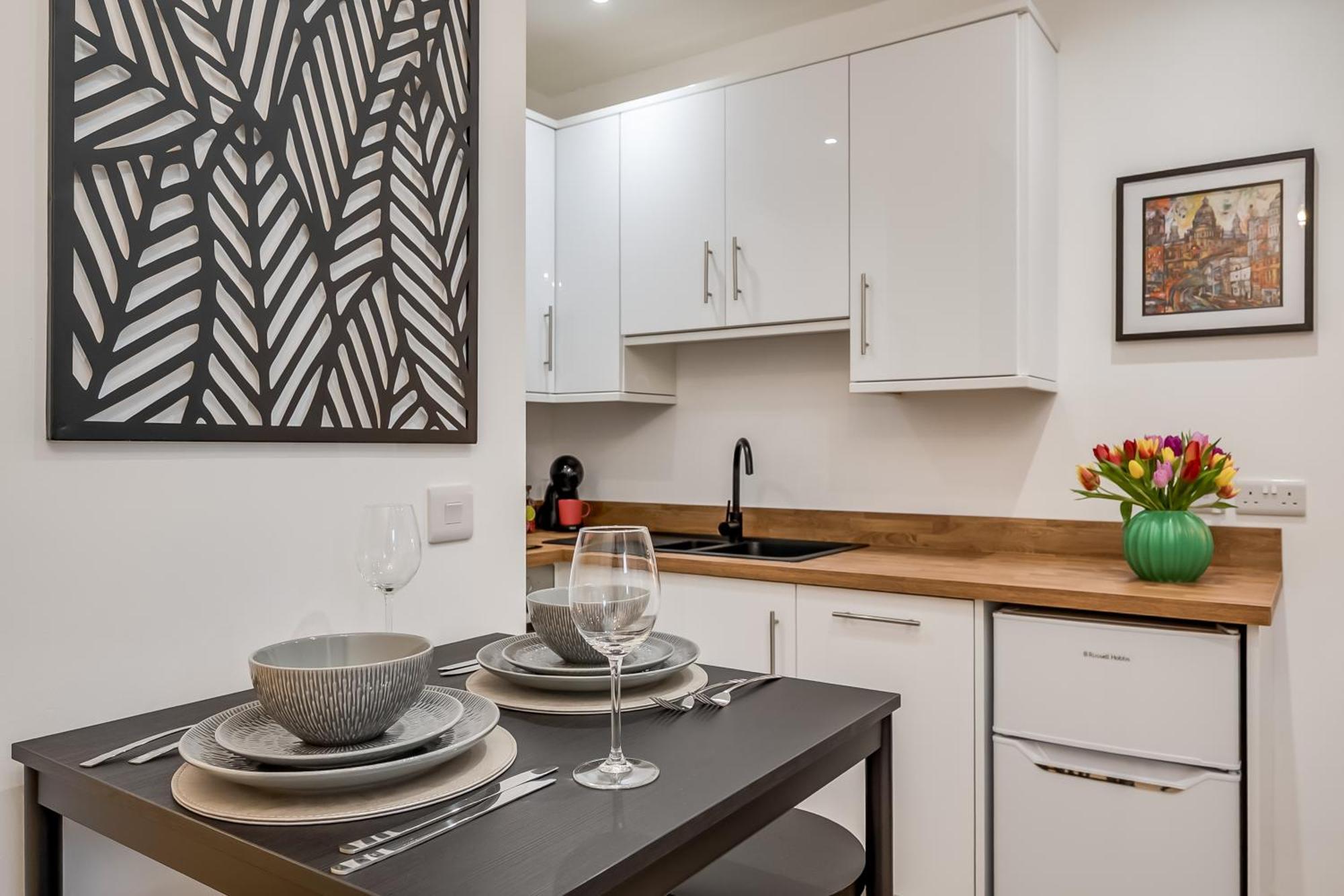 Apartment Stylish 2 Bedroom In Belfast